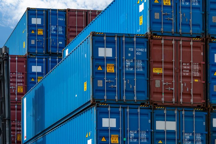 Modifikasi Container Bekas 20 feet dan 40 feet
